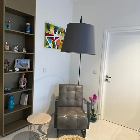 Apartment Mercury Tower